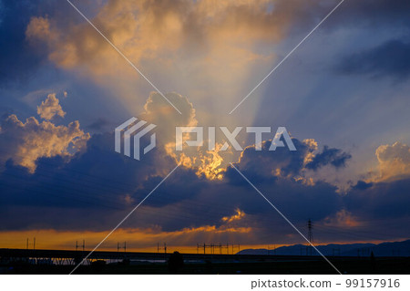 Evening clouds over the Chikugo River Evening clouds over the Chikugo River 99157916
