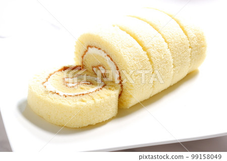 Fluffy roll cake (vanilla) 99158049
