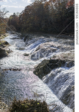 深秋的奧塔基尼亞加拉大瀑布 99160808