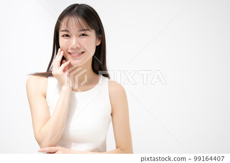 美麗的年輕女子 99164407
