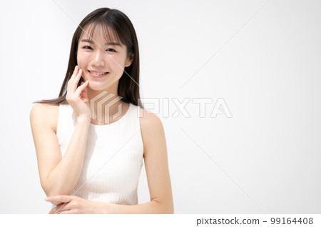 美麗的年輕女子 99164408
