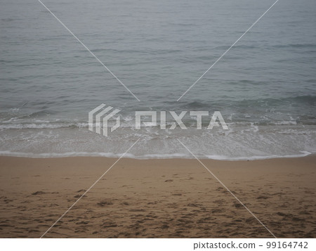 foggy morning on the shore - retro, vintage style look foggy morning on the shore - retro, vintage style look 99164742