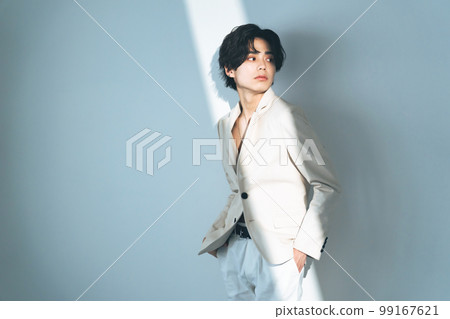 男性肖像，無性別化妝，男士化妝品，護膚品 99167621