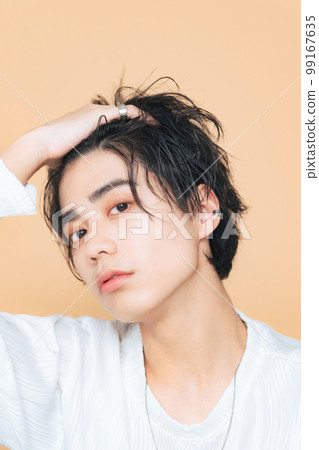 Male portrait, genderless makeup, men's cosmetics, skin care 99167635