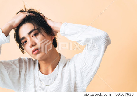 Male portrait, genderless makeup, men's cosmetics, skin care 99167636