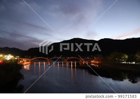 Kintai Bridge Light up Kintai Bridge, Yokoyama, Iwakuni City, Yamaguchi Prefecture Kintai Bridge Light up Kintai Bridge, Yokoyama, Iwakuni City, Yamaguchi Prefecture 99171583