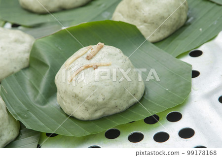 草年糕, 傳統, 清明節, 台灣, 供品, 草糕方, 傳統, 清明節, 台灣, 供品, 99178168