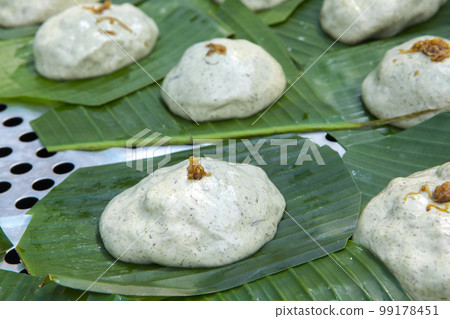 草年糕, 傳統, 清明節, 台灣, 供品, 草糕方, 傳統, 清明節, 台灣, 供品, 草年糕, 傳統, 清明節, 台灣, 供品, 草糕方, 傳統, 清明節, 台灣, 供品, 99178451