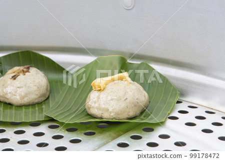 grass rice cake, tradition, Qingming Festival, Taiwan, offerings, grass cake square, tradition, Qingming Festival, Taiwan, offerings, 99178472