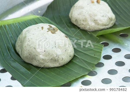 草年糕, 傳統, 清明節, 台灣, 供品, 草糕方, 傳統, 清明節, 台灣, 供品, 草年糕, 傳統, 清明節, 台灣, 供品, 草糕方, 傳統, 清明節, 台灣, 供品, 99178482