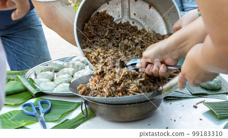 Stuffing, Tomb-sweeping Day, Ancestor Worship, Offerings, Caozai Kueh, 问め物, Tomb-sweeping Festival, Ancestor Support, お祭え物, Cao Pi Jiufen, Stuffing 99183310