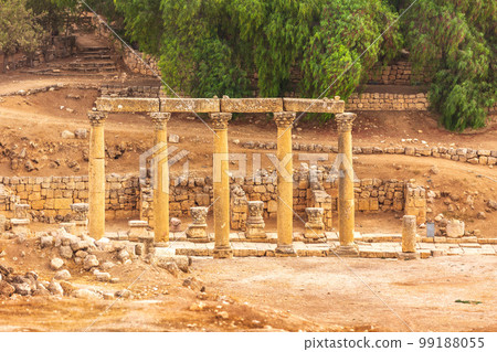 Ancient roman ruins of Jerash Gerasa, Jordan Ancient roman ruins of Jerash Gerasa, Jordan 99188055