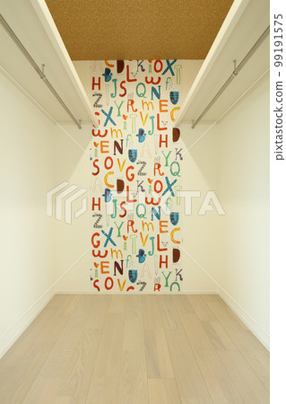 Designer's house 時尚的步入式衣櫥 99191575