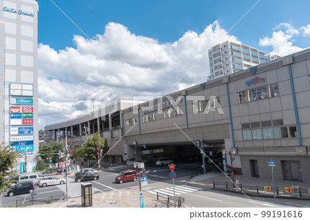 Scenery in front of the station Kawanishi-Noseguchi Station Scenery in front of the station Kawanishi-Noseguchi Station 99191616