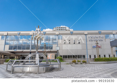 Scenery in front of the station Kawanishi-Noseguchi Station 99191630