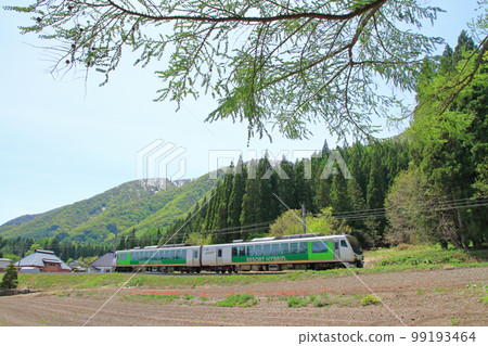 大ito線5月度假勝地景觀富良鄉 大ito線5月度假勝地景觀富良鄉 99193464