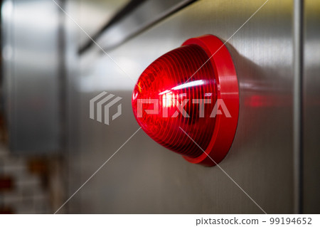 emergency lamp to warn of danger 99194652