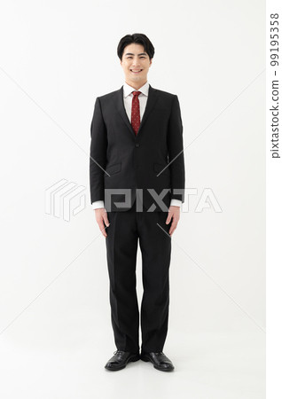 Businessman portrait full body Businessman portrait full body 99195358