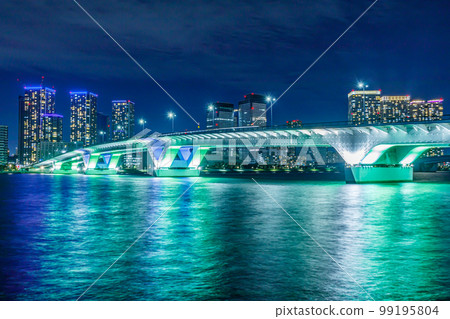 【東京都市風光】東京灣畔的城市夜景（豐洲九琉璃公園） 99195804