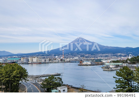 Fuji and factory from Tagonoura, Fuji City, Shizuoka Prefecture Fuji and factory from Tagonoura, Fuji City, Shizuoka Prefecture 99196491