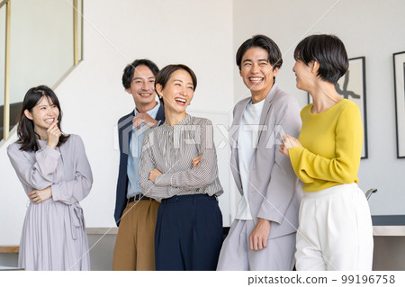 商務人士辦公休閒 99196758