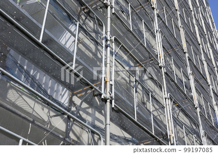Scaffolding repair work 99197085