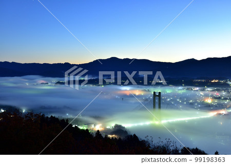 Chichibu Basin Sea of Clouds from Muse Park 99198363