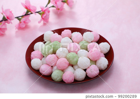 Hina Arare Hina Arare 99200289