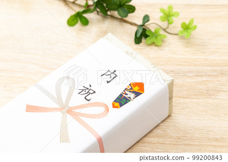 Family celebration gift, wood grain bag 99200843