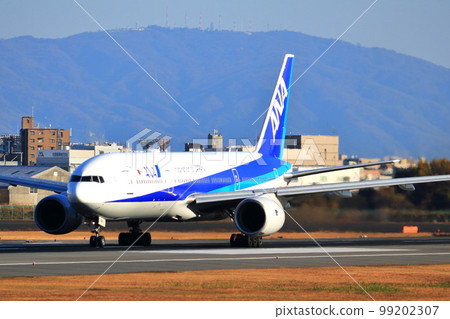 大阪國際機場 ANA Airplane Takeoff Ready Sky Park 大阪國際機場 ANA Airplane Takeoff Ready Sky Park 99202307