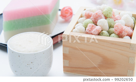 Hinamatsuri 圖片 | Hina Arare,Hishimochi,Amazake Hinamatsuri 圖片 | Hina Arare,Hishimochi,Amazake 99202650