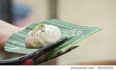 手工，修剪，剪刀，草仔粿，芭蕉葉子，手作り、剪定、はさみ、草餅、オオバコの葉，pruning, 99202680