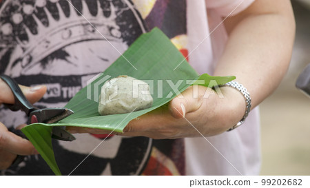 手工，修剪，剪刀，草仔粿，芭蕉葉子，手作り、剪定、はさみ、草餅、オオバコの葉，pruning, 99202682