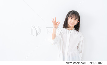 Elementary school girl OK Elementary school girl OK 99204873