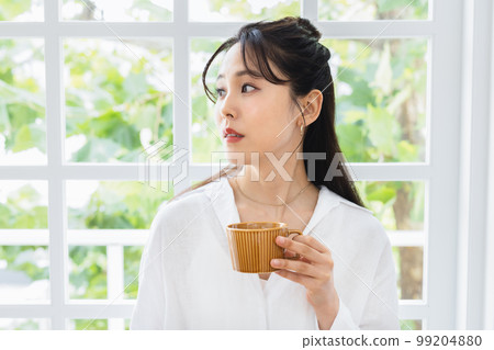 Female tea time Female tea time 99204880
