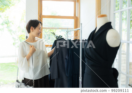 Apparel shop image Apparel shop image 99209111