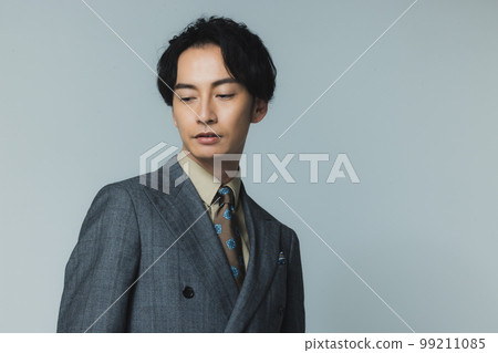 Men dress up 99211085