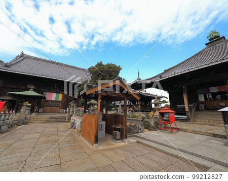 Shikoku Sacred Site No. 77 Fudasho Doryuji Temple [Tadotsu-cho, Nakatado-gun, Kagawa Prefecture] 7 99212827