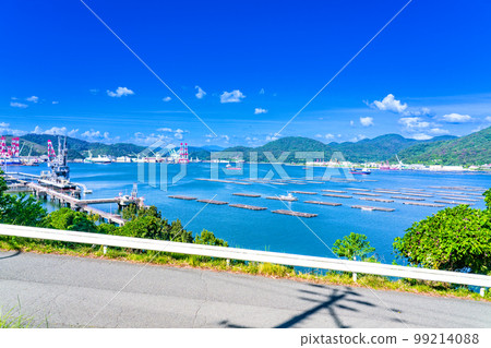 Shipyard in Aioi Bay and factory on the opposite shore 2 Aioi City, Hyogo Prefecture Shipyard in Aioi Bay and factory on the opposite shore 2 Aioi City, Hyogo Prefecture 99214088