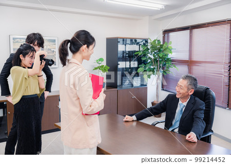 Officers responding to media interviews 99214452