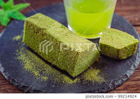 Tea and Matcha Baum 99214924