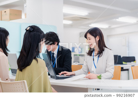 Staff who work as counters at a real estate company Staff who work as counters at a real estate company 99216907