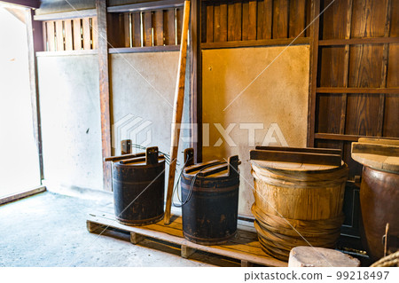 埼玉縣富士見市難波城公園平衡桿和水桶 埼玉縣富士見市難波城公園平衡桿和水桶 99218497