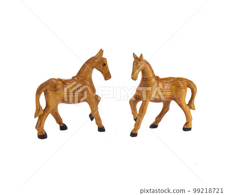 horse wood carved on white background 99218721