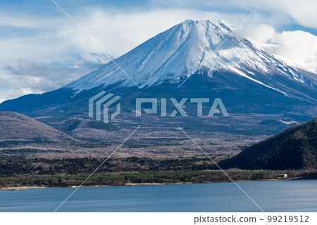 Mt.Fuji seen from Lake Motosu Mt.Fuji seen from Lake Motosu 99219512