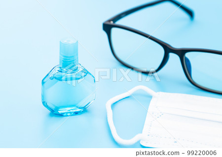 眼藥水、眼鏡和麵膜藍背 99220006
