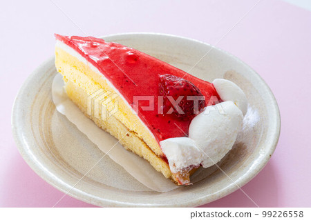 [Dessert material] Strawberry tart cake [Food material] 99226558