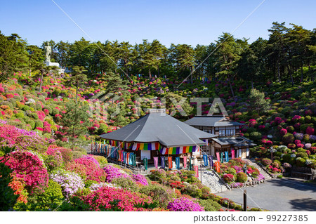 Spring in Ome, Tokyo Shiofune Kannonji Temple, famous for its azaleas, Gomado and Kannon statue Spring in Ome, Tokyo Shiofune Kannonji Temple, famous for its azaleas, Gomado and Kannon statue 99227385