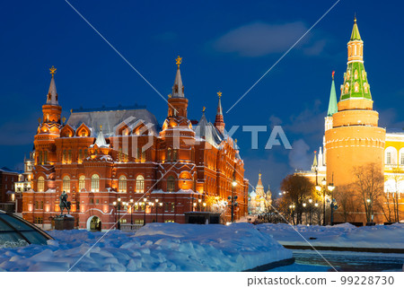Manezhnaya square near Moscow Kremlin and historical museum at night 99228730