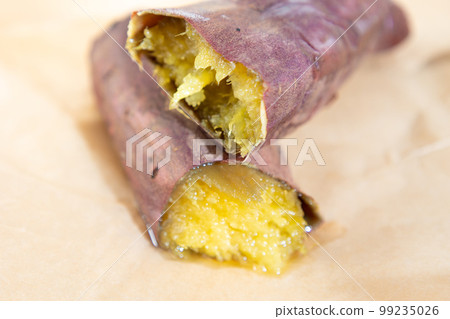 長時間熟成的烤紅東番薯（裡面有奶油） 99235026